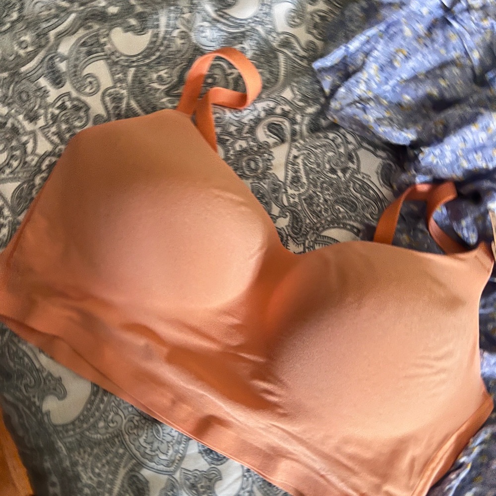 Bras